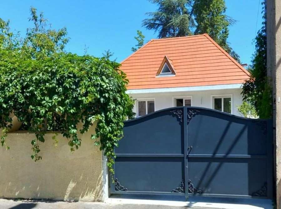 Gite La Belle Etoile - Paray-Le-Monial Εξωτερικό φωτογραφία